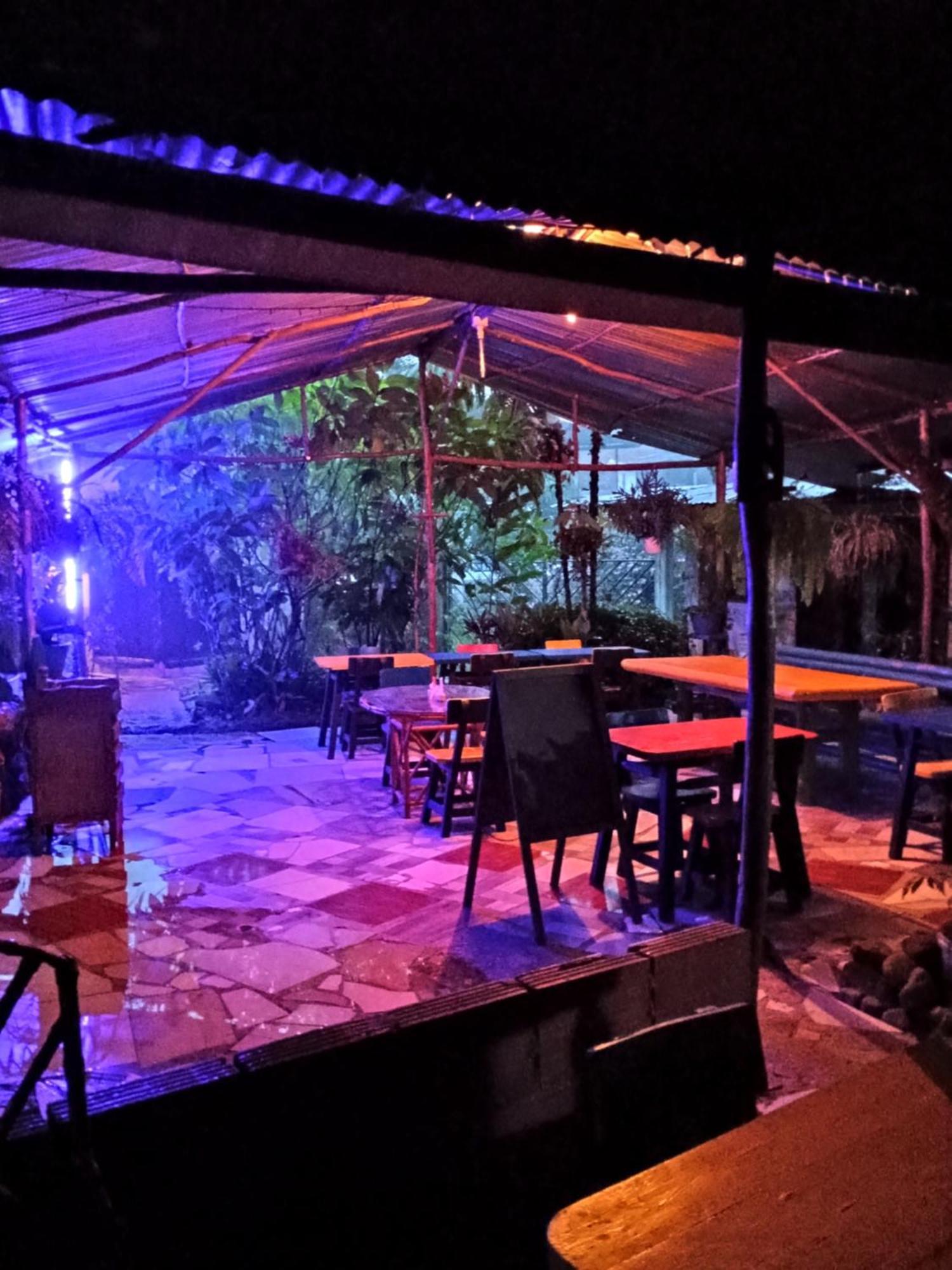 Posadamanduka Eco-Hostel Вильявисенсио Экстерьер фото